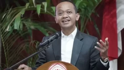 Belum Dinyatakan Lulus kemudian Dapat Ijazah, Pembatalan Disertasi Bahlil Dinilai UI Tidak Tepat