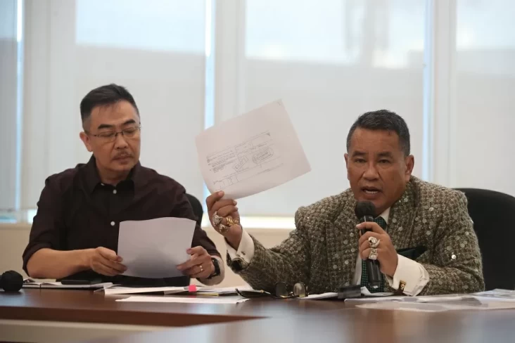 Hal ini 7 Fakta Soal Gugatan CMNP ke BHIT, Cek Nomor 7 yang dimaksud yang disebutkan Bikin Hotman Bilang: Tak Ada yang tersebut digunakan Perlu Diperdebatkan Lagi!