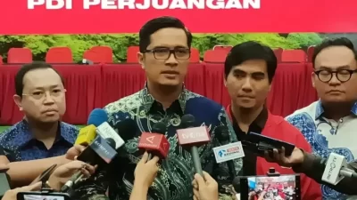 Jadi Kuasa Hukum Hasto, Febri Diansyah Beberkan 4 Kejanggalan Dakwaan KPK