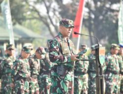 Danrem 043/Gatam Kobarkan Semangat Kontingen Balakrem dan Yonif 143/TWEJ Ke Pembukaan Lomba Binsat HUT Ke-1 Kodam XXI/Radin Inten — PINTUINFORMASI.ID